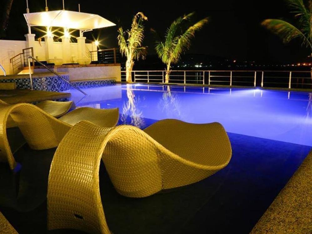 Icove Beach Hotel Olongapo Exteriér fotografie